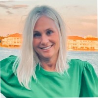Julie Davis
