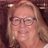 Lynette Rushton