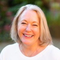 Lynda Walker