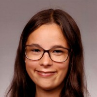 Nina Lang
