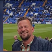 Dennis Kroes