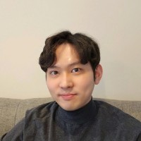 Ukjin Son