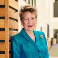 Belinda J Shaw - R.E.S.I.L.I.E.N.C.E. is a VERB