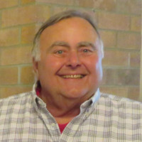 Gerald J Lipchik