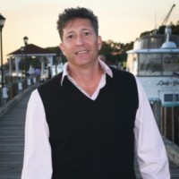 Loren Shuman