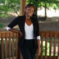 Jalynn Lewis