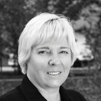 Sandra Bryson