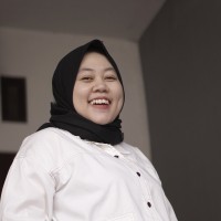 Putri Damayanti