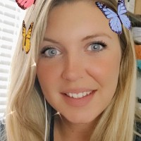 Caitlyn Cole, Cam