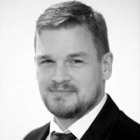 Marc Warren