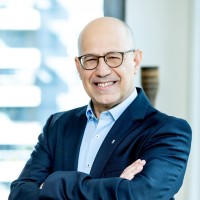 Dr. David Abraham