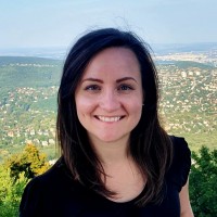 Dóra Fejes
