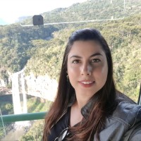 Suelen Galan