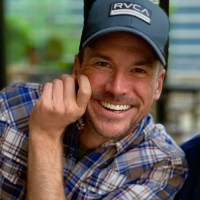 Wade Carroll, Bdes