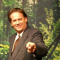 Dennis Lawrence