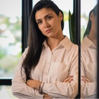 Caroline Alexandrino