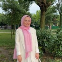 Büşra Nazlı