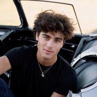Lukas Ross