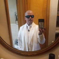 Neil Rosenau