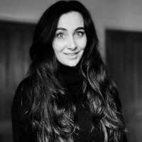 Katie Aveyard