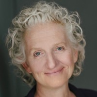 Suzanne Button