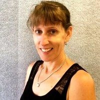 Vicki Lee