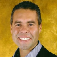 Luis Gustavo Oliveira