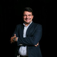 Víctor Wall González