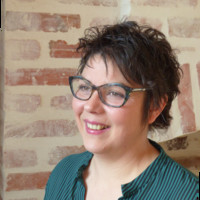 Valerie Poron