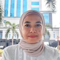 Lya Irawati