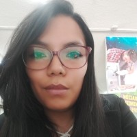 Elizabeth Pazmiño