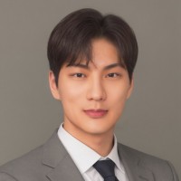 김진헌