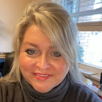 Lesa Davis
