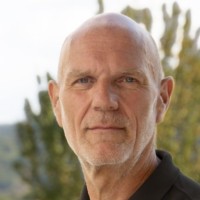 Guido BosbachGuido Bosbach is an Influencer