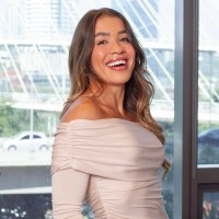 Lorraine Mendes