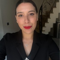 Ayşenur Özdemi̇r