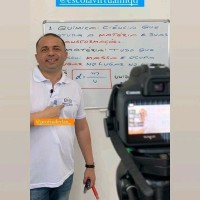 Professor Suderlan Freire