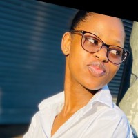 Nokubonga Ntshiyantshiya