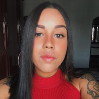 Camila Neves