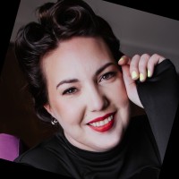Lisa Kane