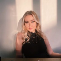 Jade Bowerbank