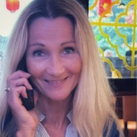 Andrea Viander