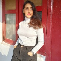 Himani Thakur