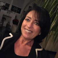 Christine Kuhn