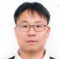 Michael (Hee Ung) Yeom