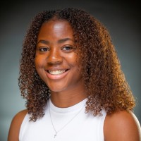 Mia Davis