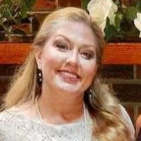 Sondra Moon