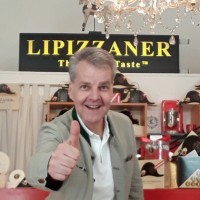 Wolfgang Lehner