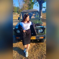 Ayushi D.