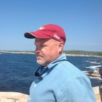 Daniel B Sullivan